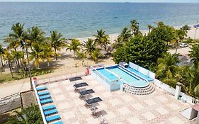 Hotel Playa Divina